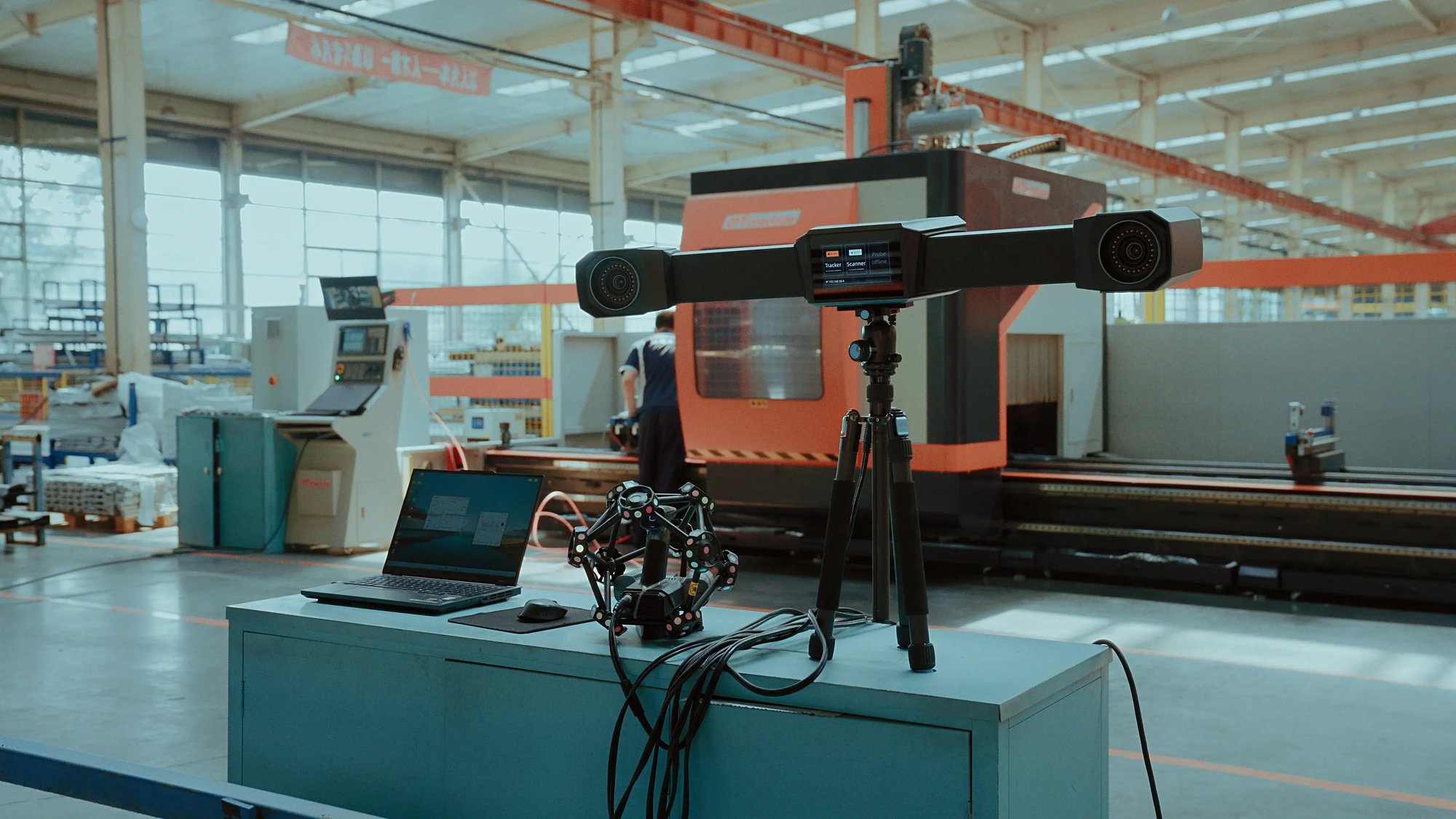 SHINING 3D FreeScan Trak Pro series 3D scanner: a dynamic tracking system designed for large-scale objects scanning SHINING 3D FreeScan Trak Pro series 3D scanner: a dynamic tracking system designed for large-scale objects scanning