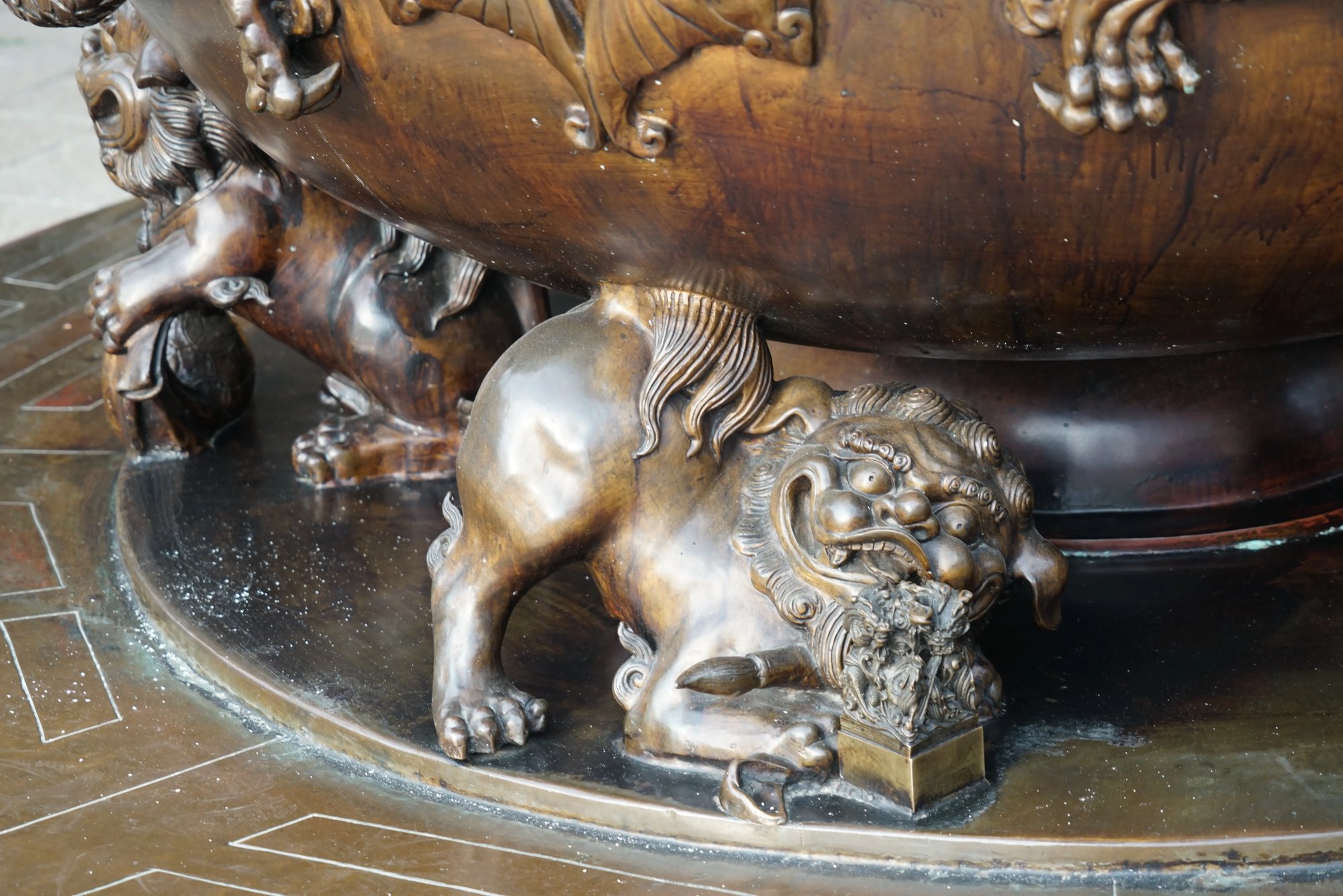Bottom decoration of the Tiangong furnace