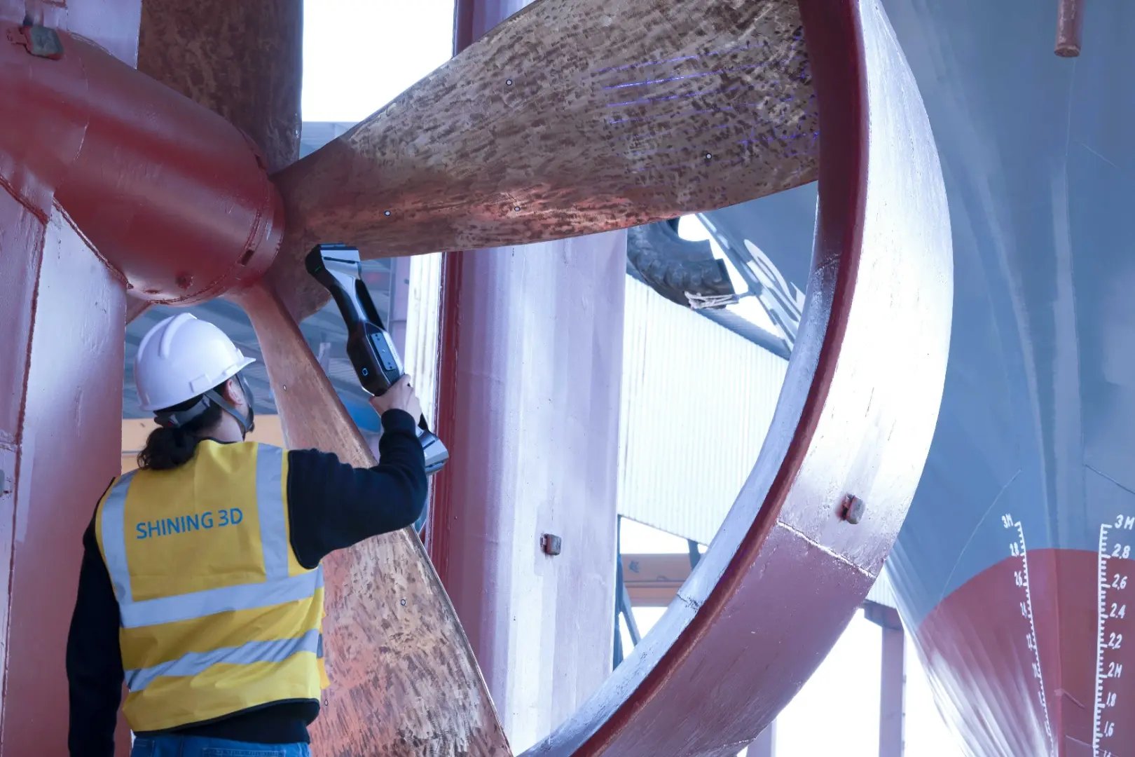 FreeScan UE Nova 3D scanner, capturing data of a ship propeller