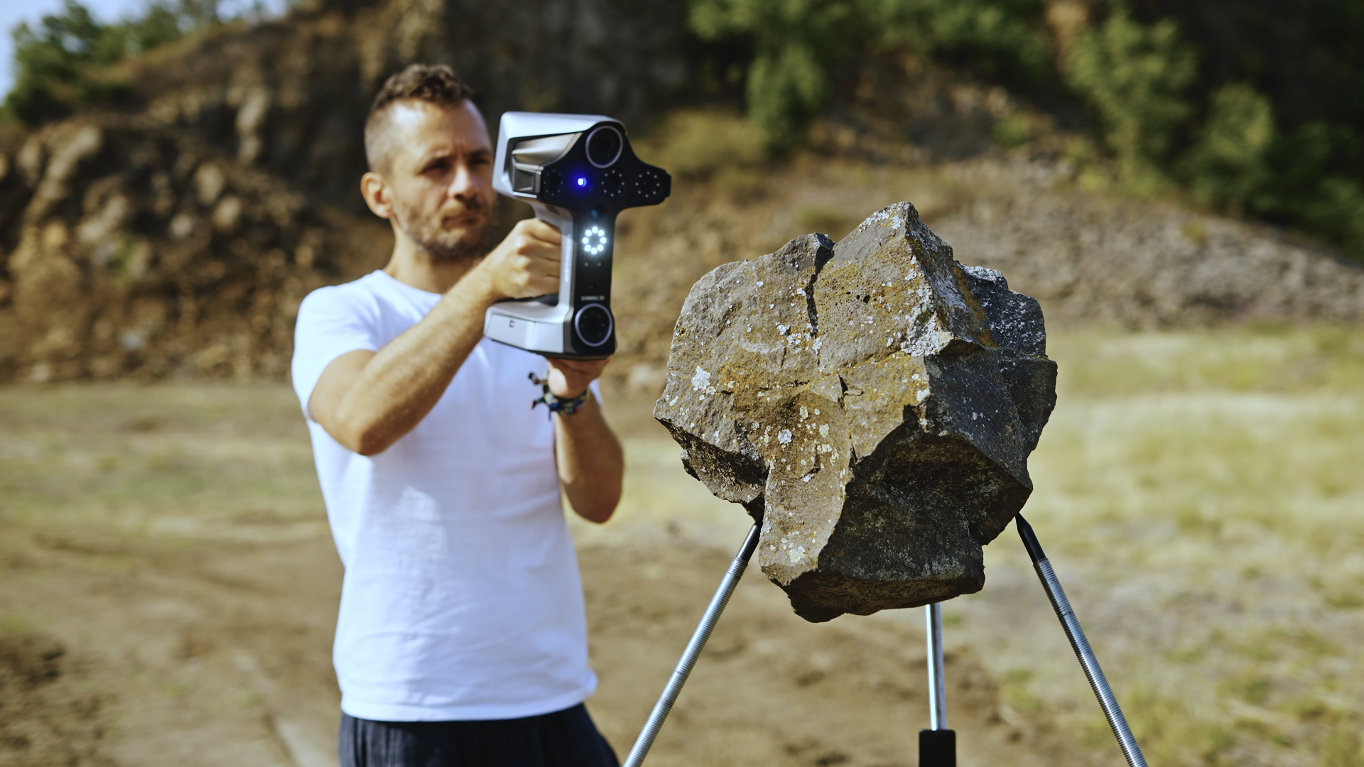 Outdoor scanning with EinScan Libre