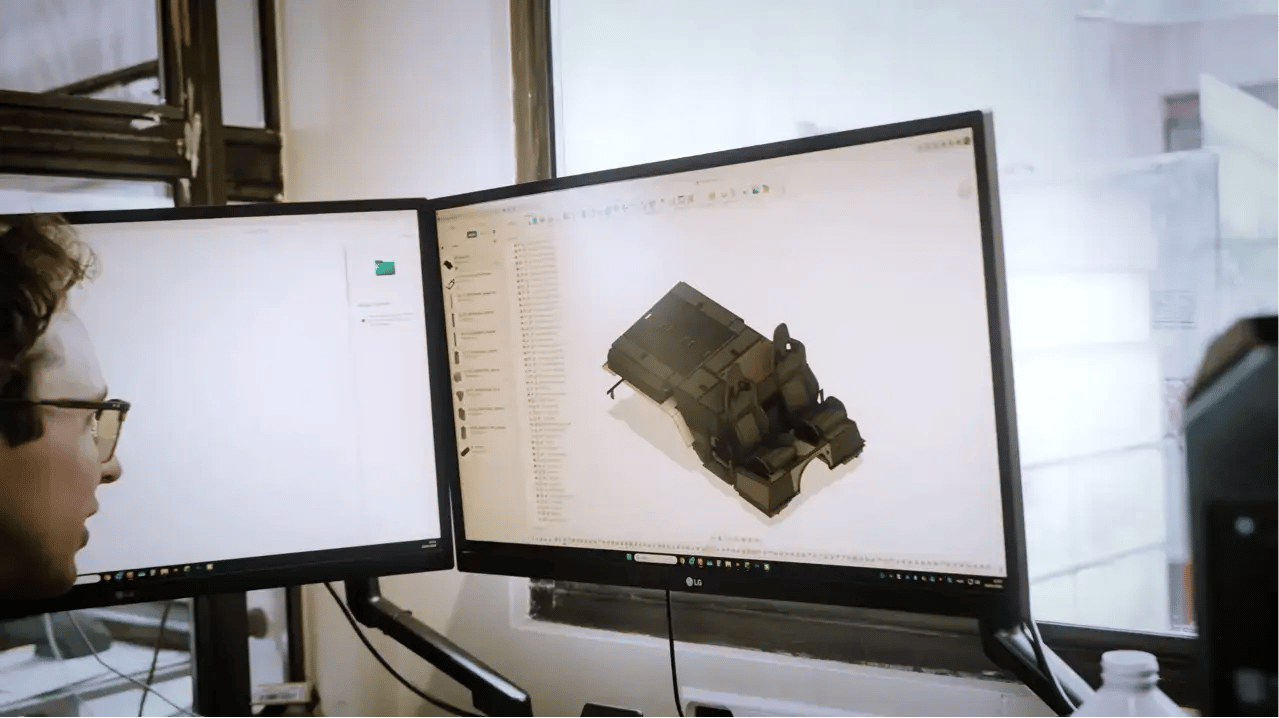Reverse engineering, design of a part with 3D scanned data
