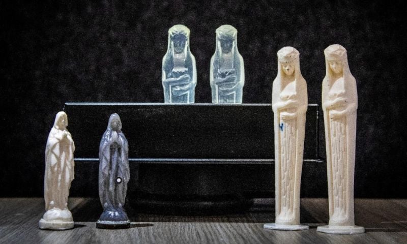 Scale Model Reproduction of A Fountain