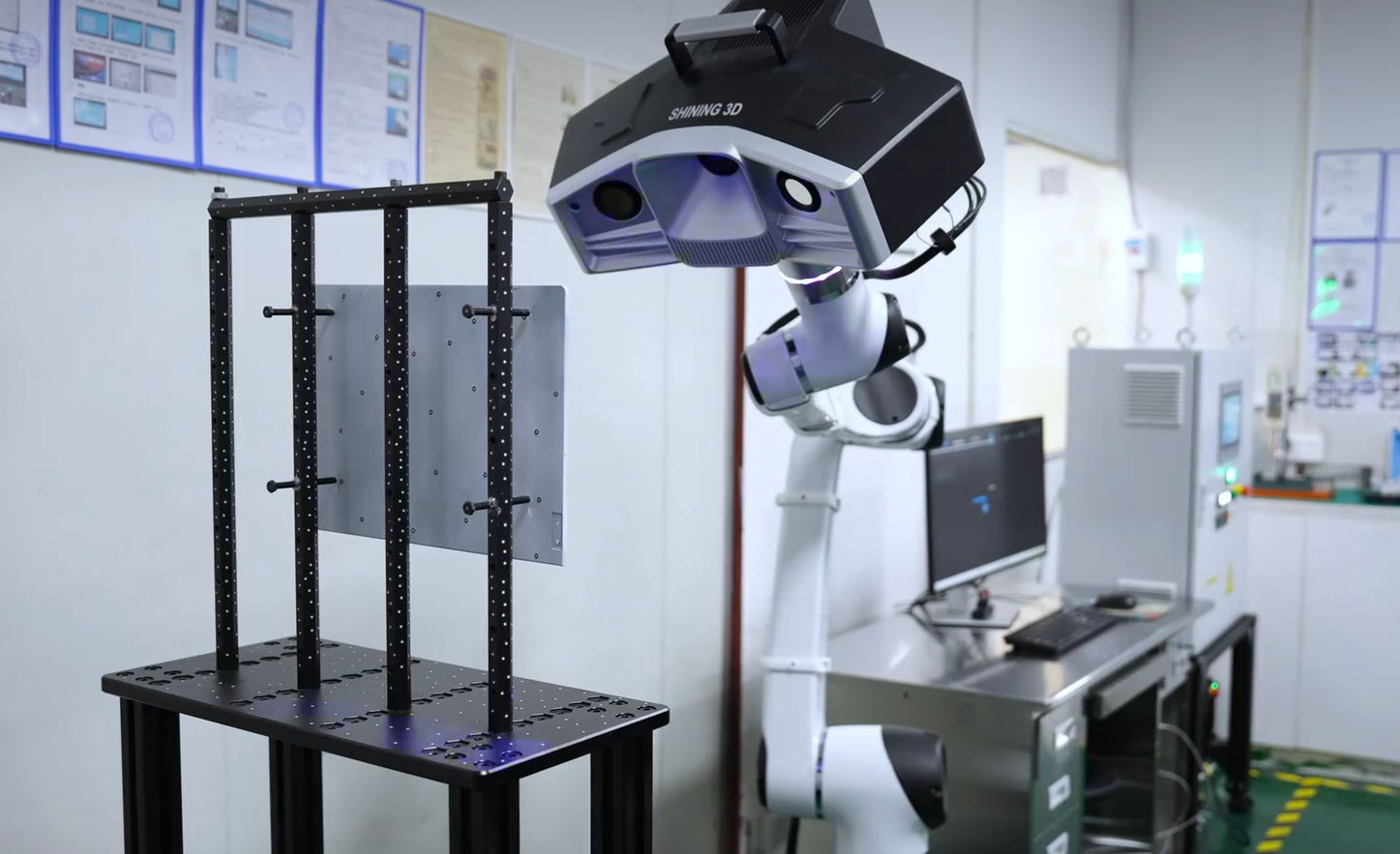 Laptop case scanning