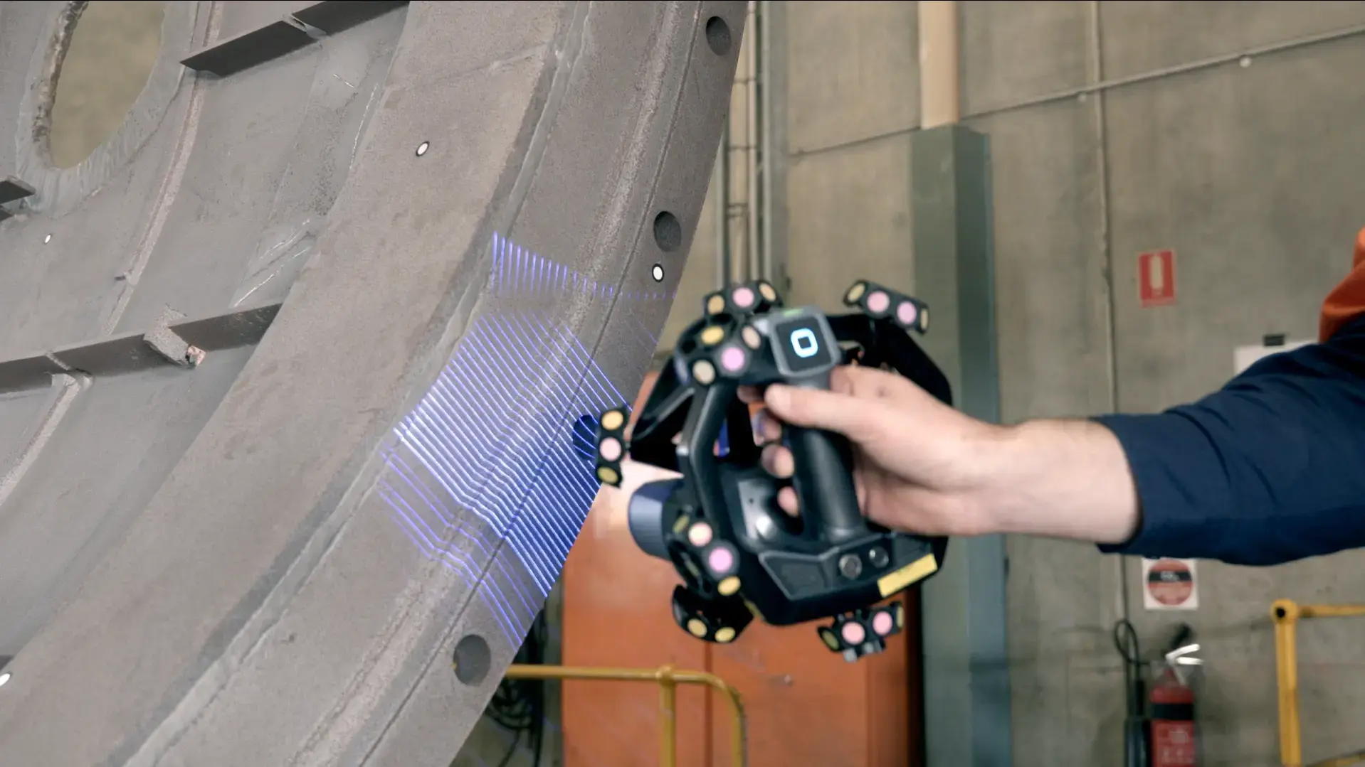 Capturing details and holes of the trommel screen by FreeScan Trak Nova 2