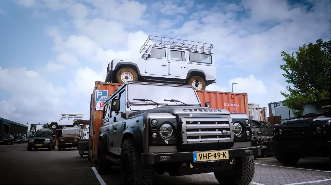 Cars in The Landrovers
